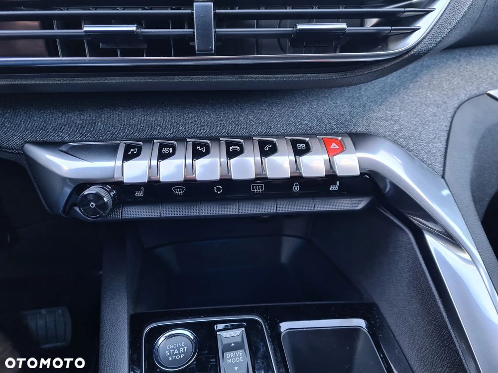 Peugeot 3008 1.2 PureTech Allure Pack S&S EAT8 - 22