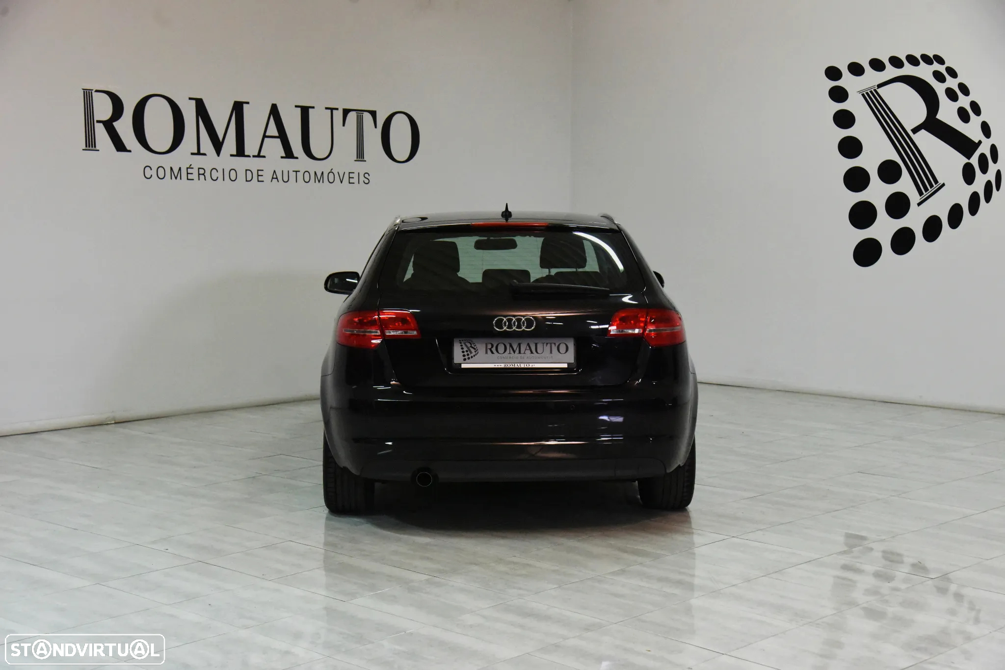 Audi A3 Sportback 1.6 TDI Attraction Special Edition - 5