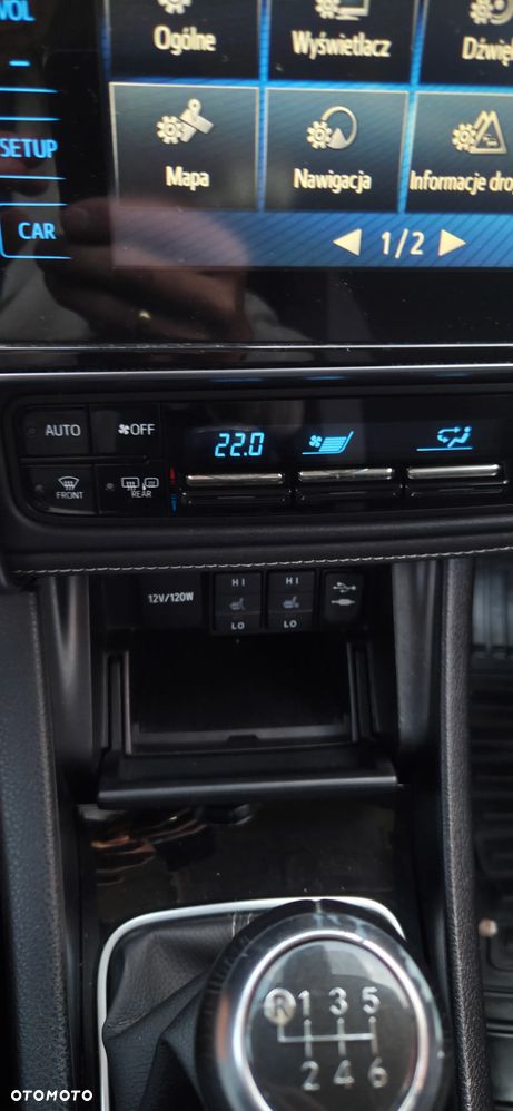 Toyota Auris 1.6 D-4D Design Edition - 29