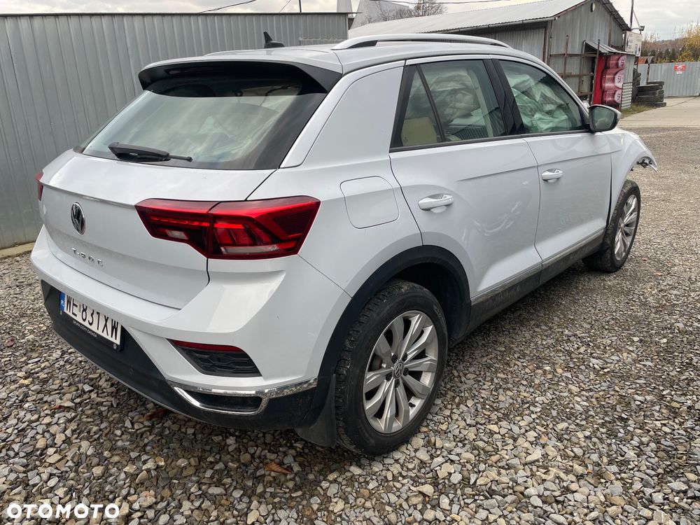 Volkswagen T-Roc - 3