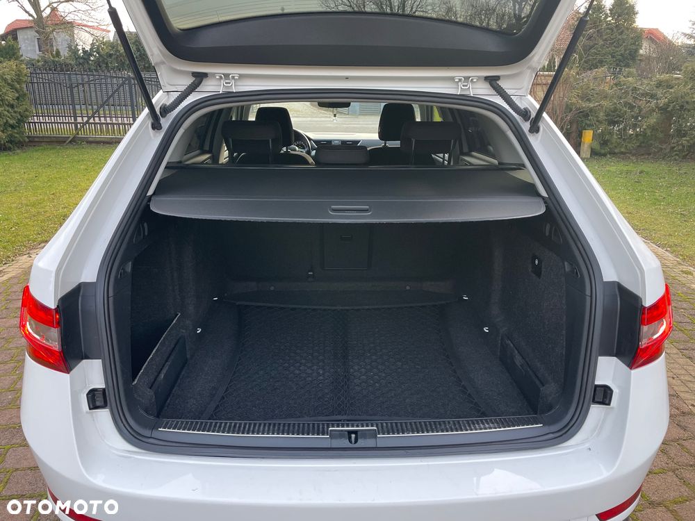 Skoda Superb 2.0 TSI 4x4 Style DSG - 25