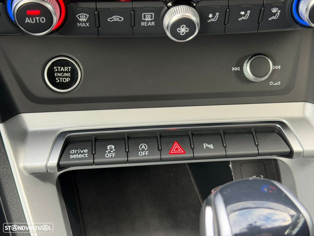 Audi Q3 Sportback 35 TDI S line S tronic - 52