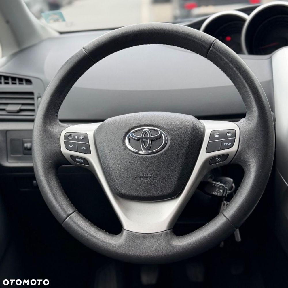 Toyota Verso 1.6 Sprint EU6 - 18