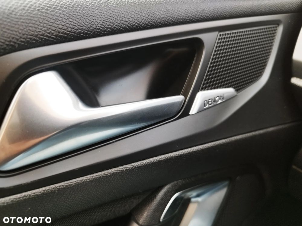 Peugeot 308 1.6 Premium - 31