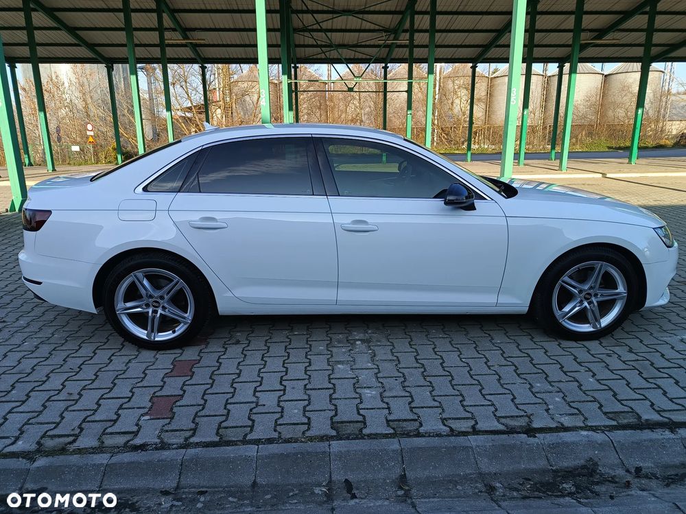 Audi A4 Limousine 2.0 TDI ultra - 5
