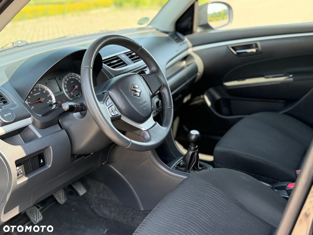 Suzuki Swift - 9