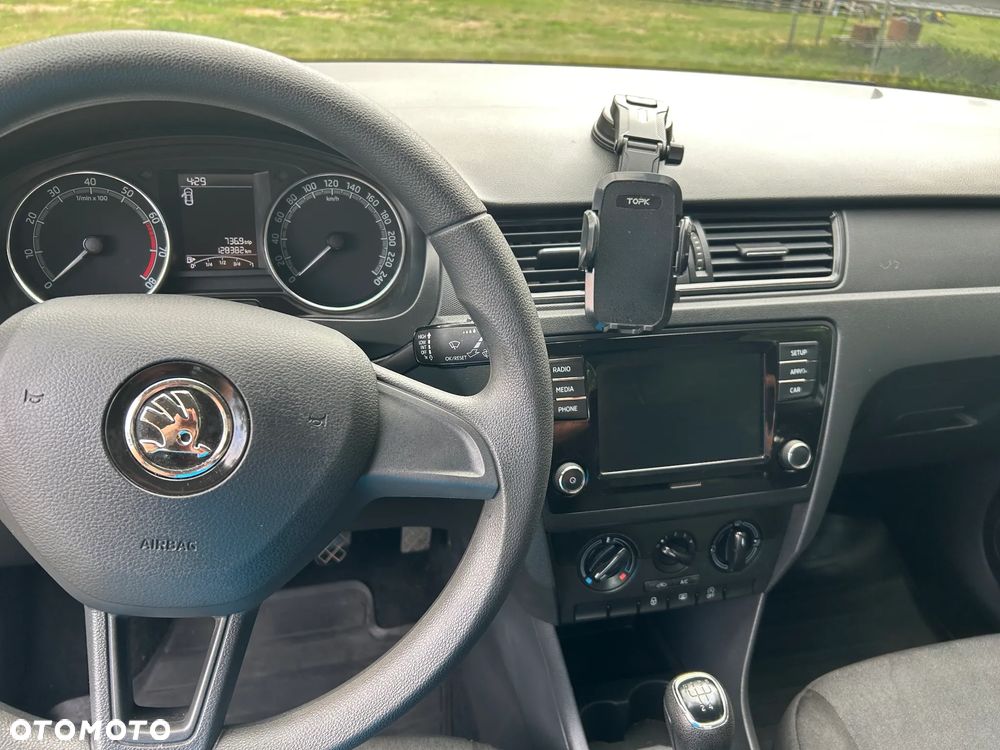 Skoda RAPID 1.0 TSI Ambition - 4