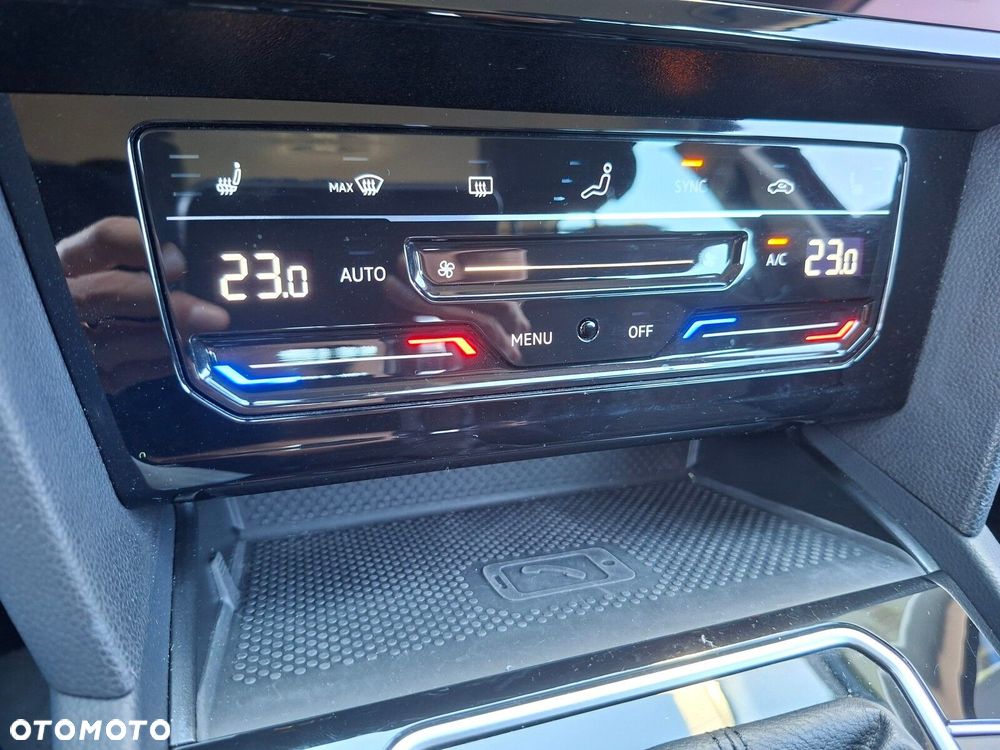 Volkswagen Passat - 28