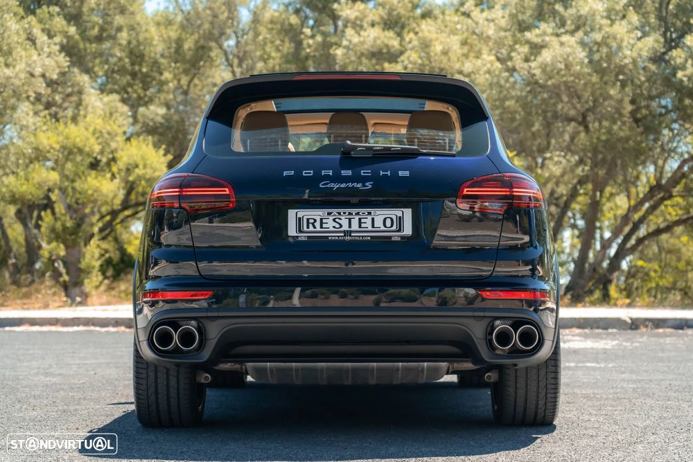 Porsche Cayenne S Tiptronic S - 8