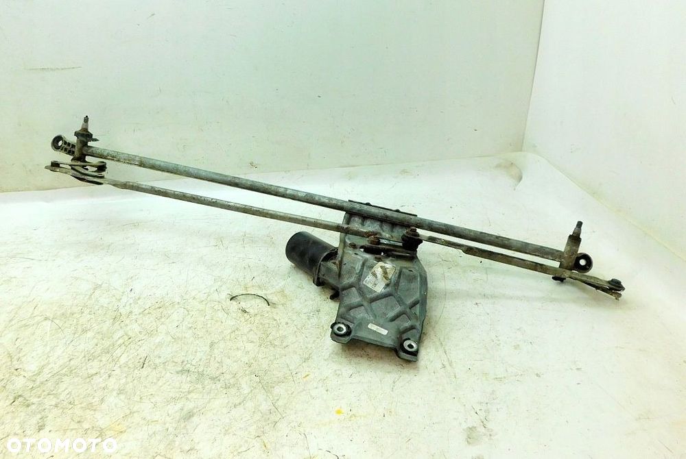 VOLVO FH12 2000r MECHANIZM SILNIK WYCIERACZEK PRZÓD 8143408 - 3