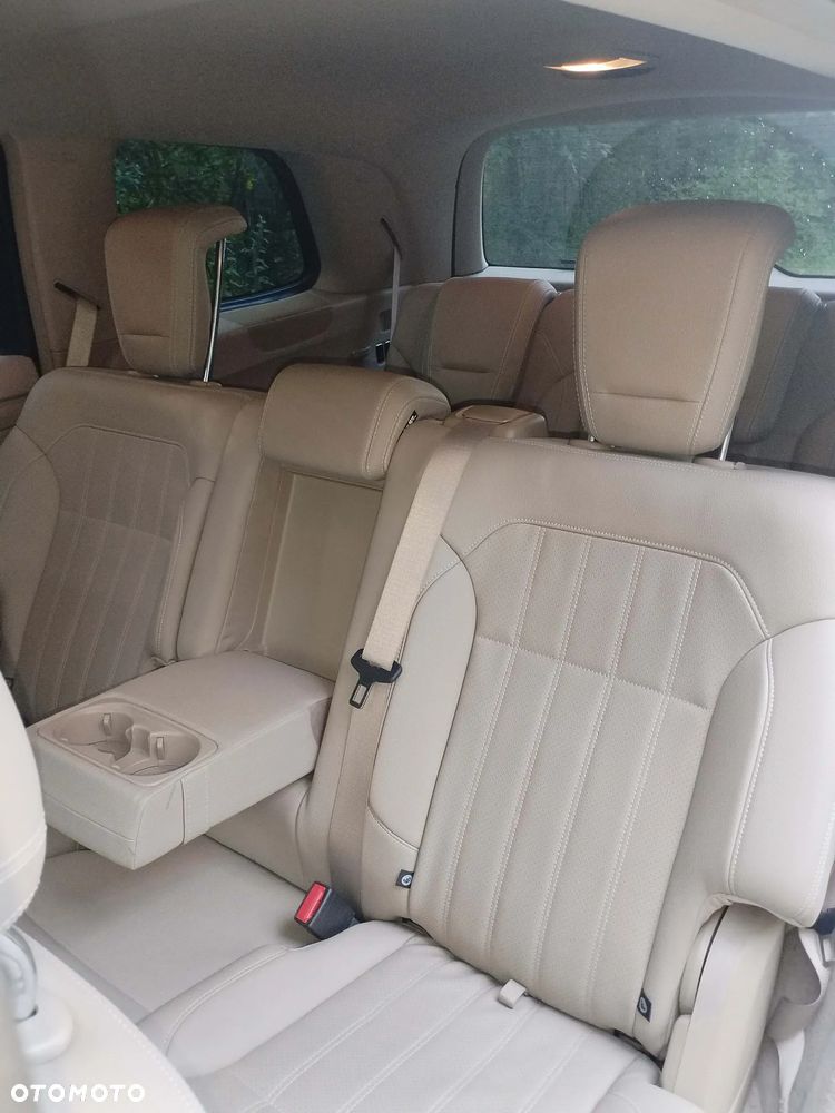 Mercedes-Benz GL 400 4Matic 7G-TRONIC - 16
