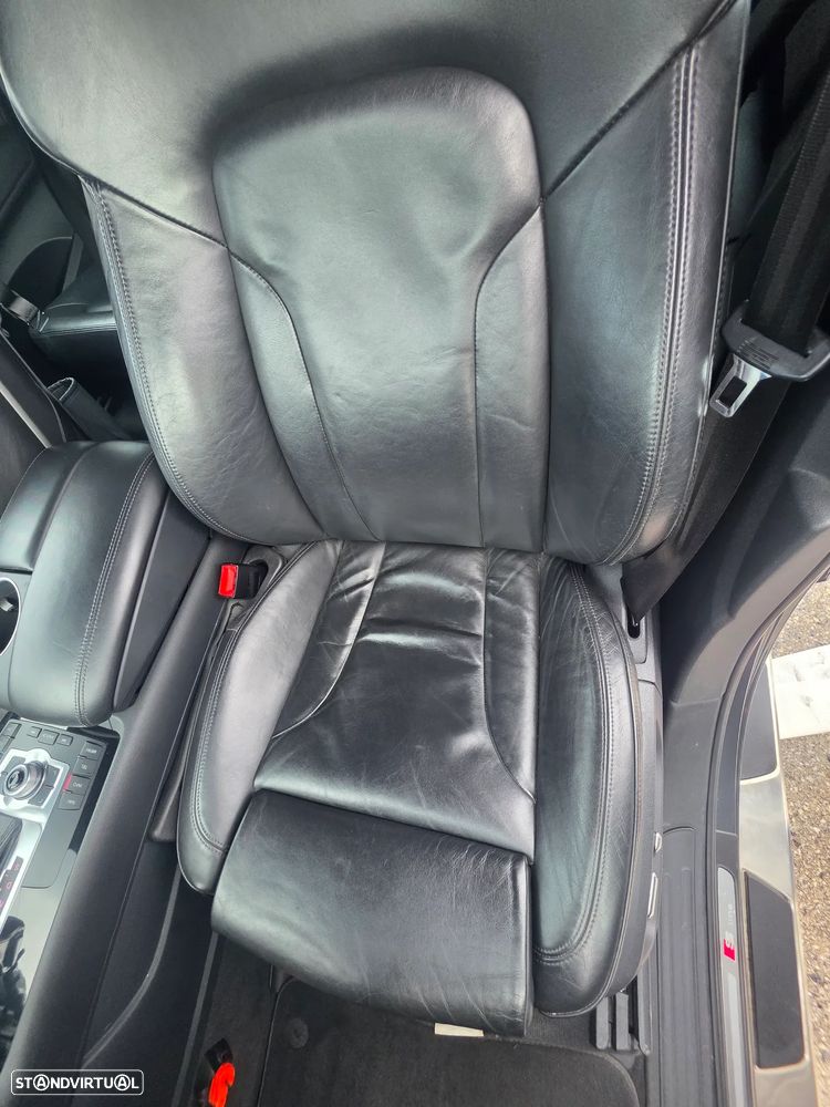 Audi Q7 3.0 V6 TDi quattro S-line Tiptronic - 34