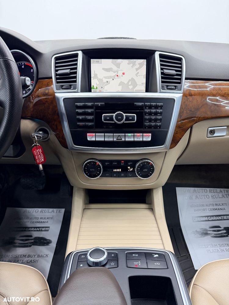 Mercedes-Benz ML 350 BlueTec 4MATIC Aut - 20