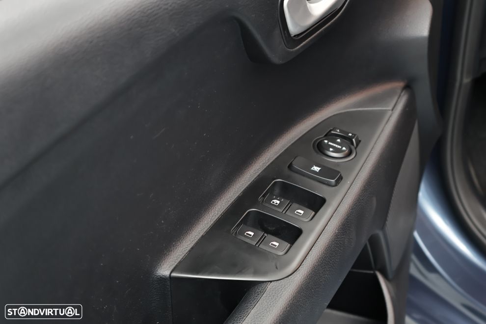 Kia Rio 1.2 CVVT Dynamic - 24