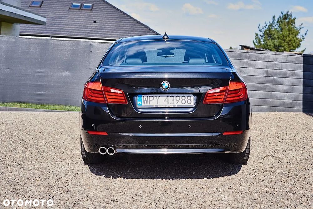 BMW Seria 5 530d xDrive - 8