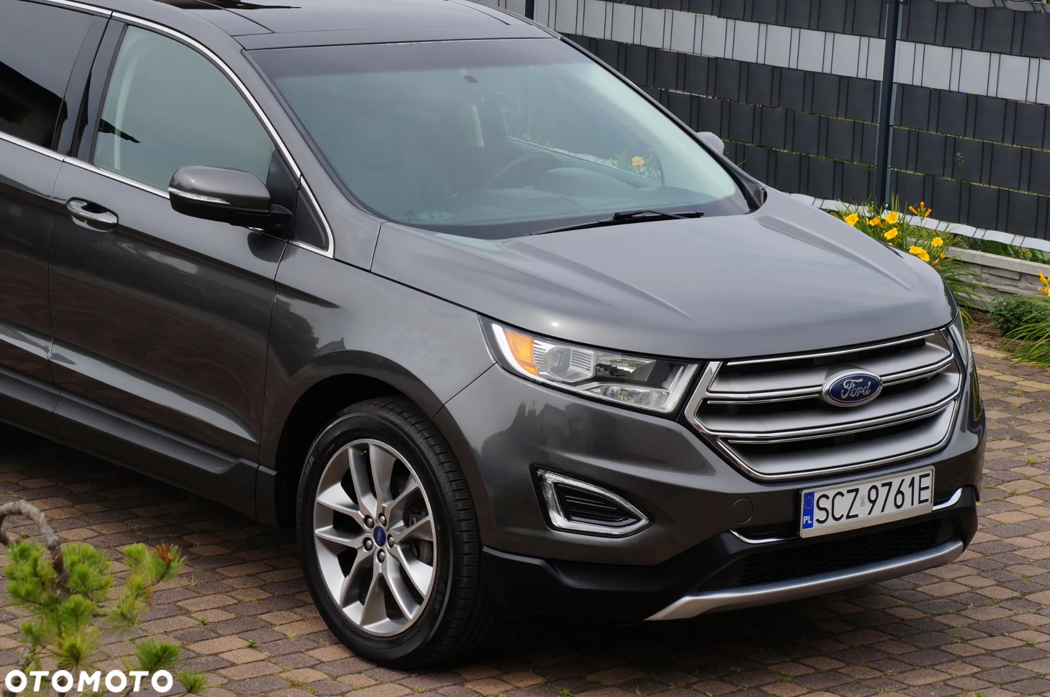 Ford Edge - 12