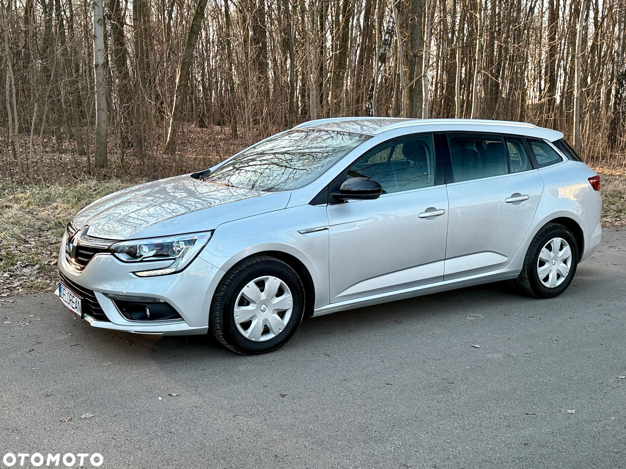 Renault Megane 1.5 Blue dCi Intens - 3