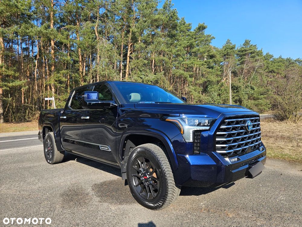 Toyota Tundra - 3