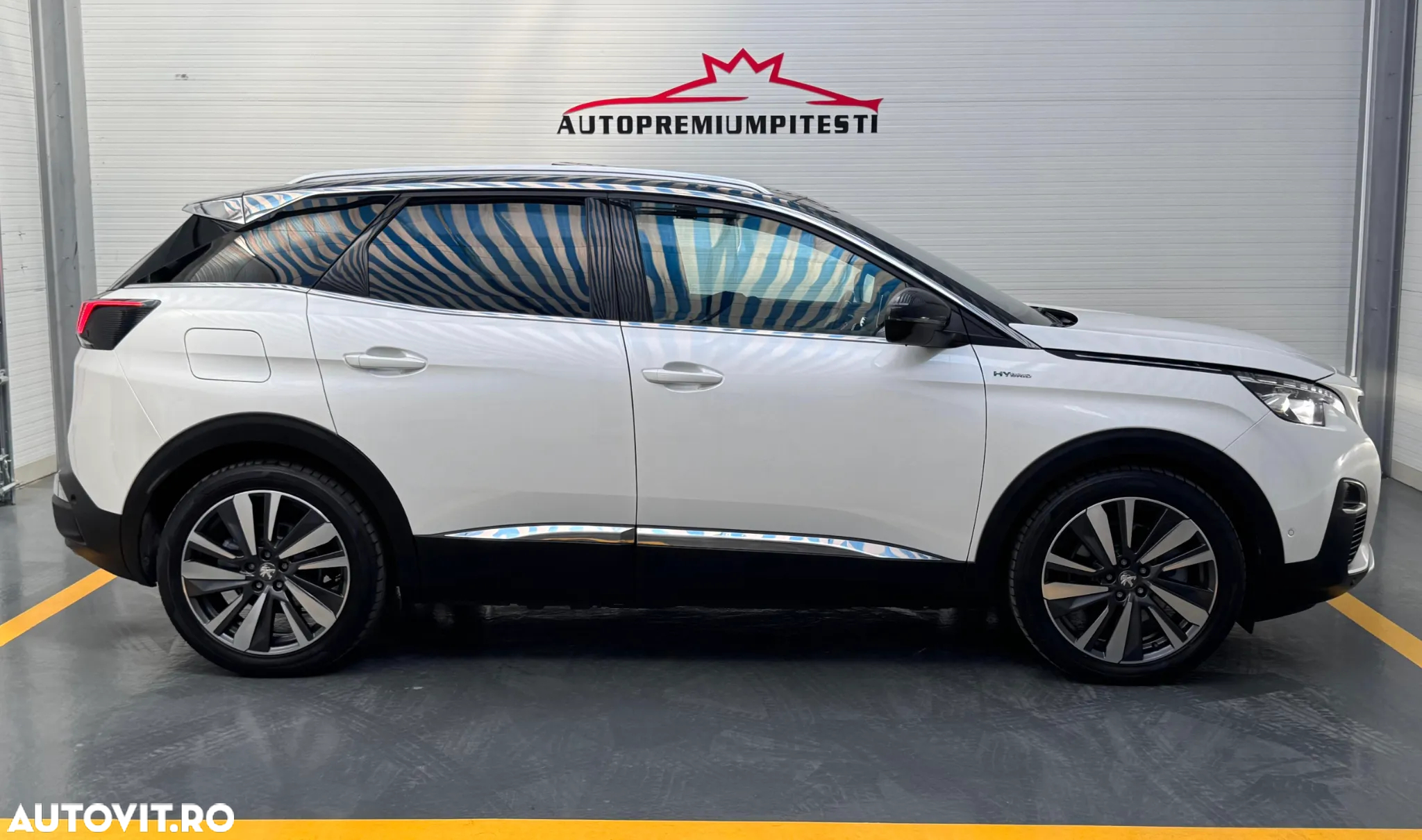 Peugeot 3008 Plug-In Hybrid 225 e-EAT8 GT - 22