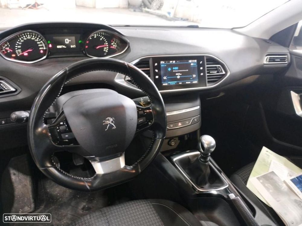 Peugeot 308 1.5 BlueHDi Business Line - 3