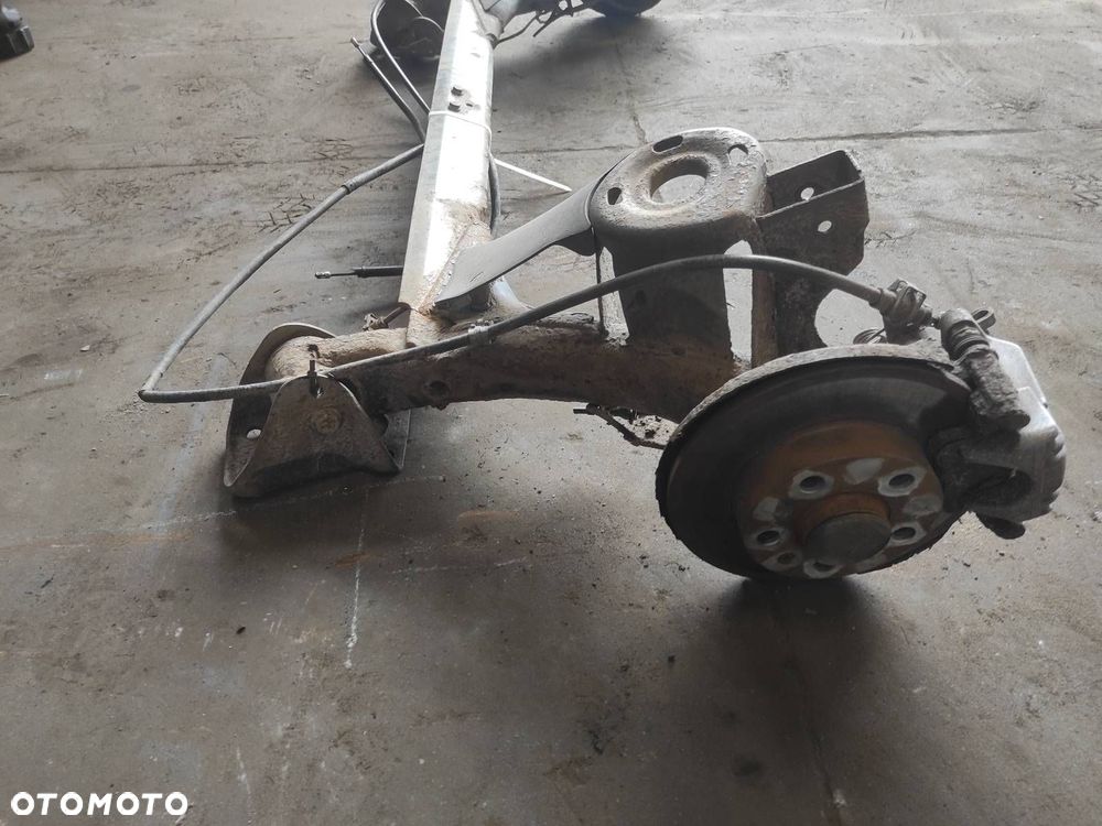BELKA OŚ ZAWIESZENIA TYŁ TARCZE Z ABS VOLKSWAGEN GOLF IV HB 5D ID: 239081 - 3