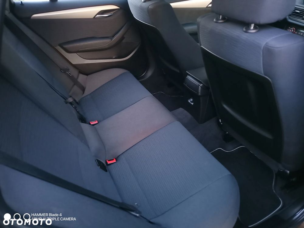 BMW X1 sDrive18i Sport Line - 22