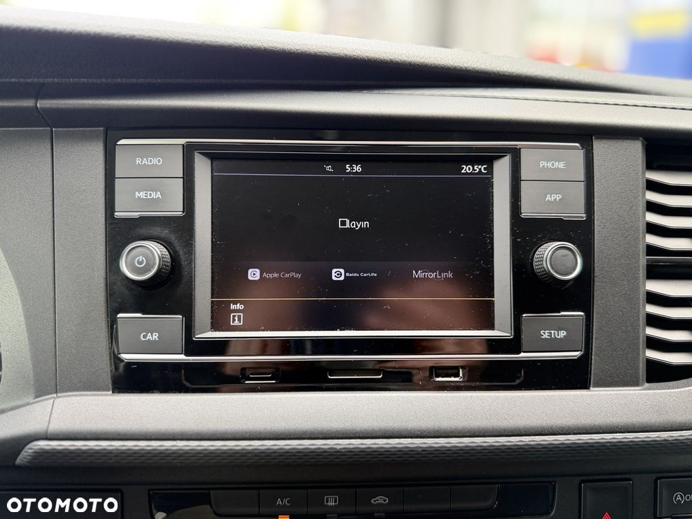 Volkswagen Transporter - 12