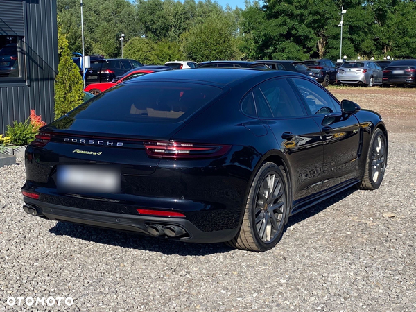 Porsche Panamera 4 E-Hybrid