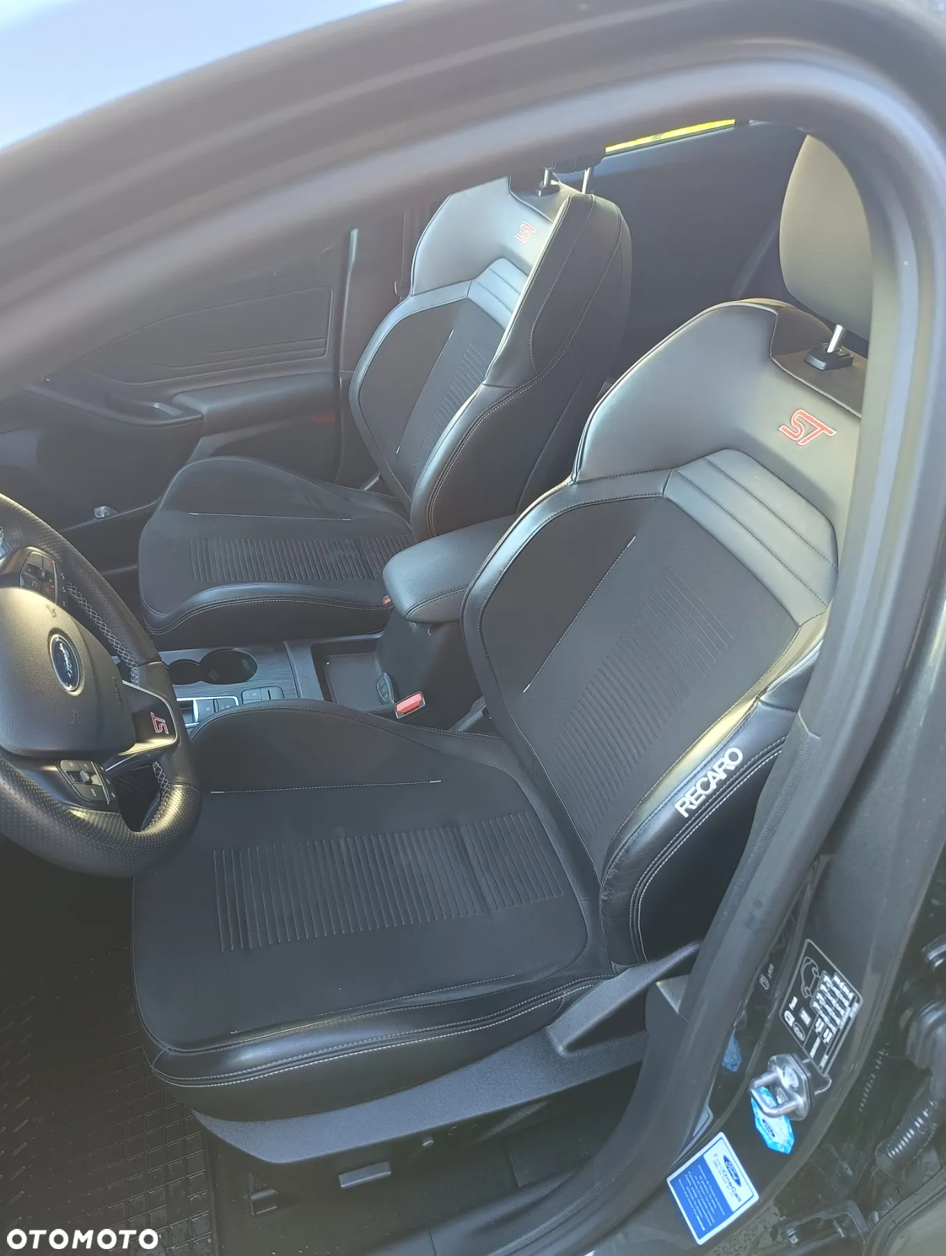 Ford Focus 2.3 EcoBoost ST - 7