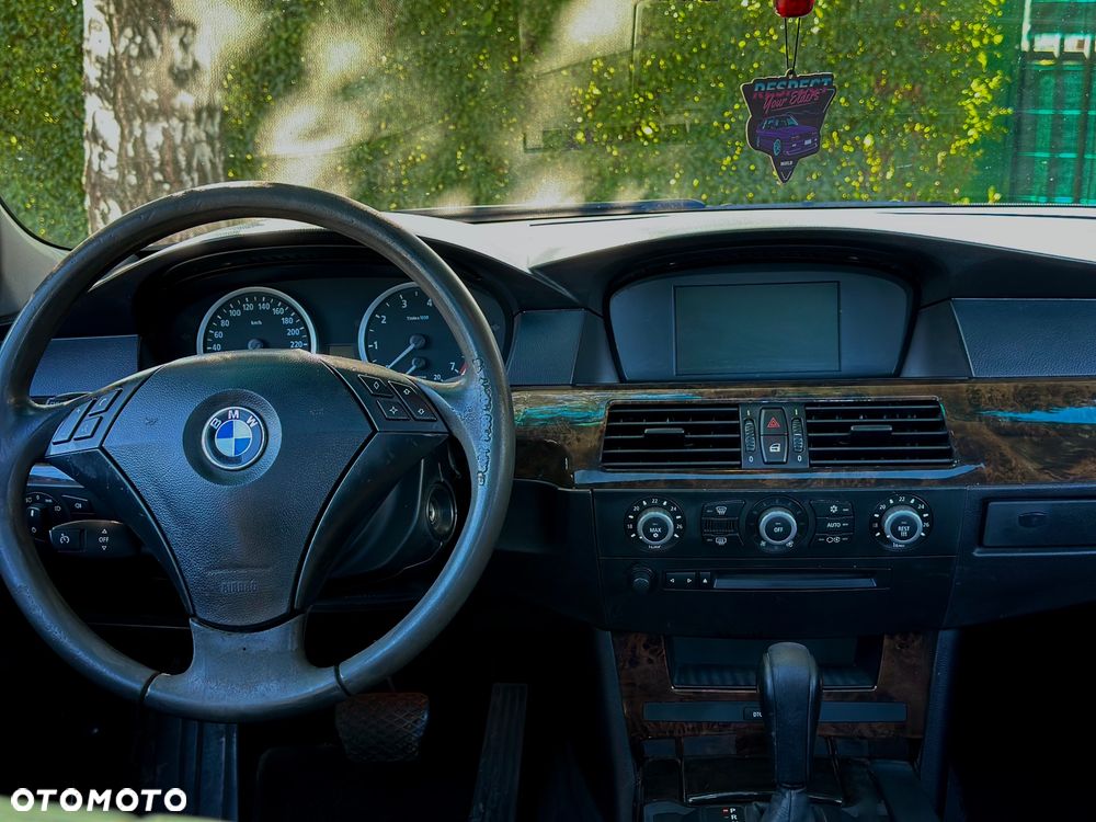 BMW Seria 5 - 13