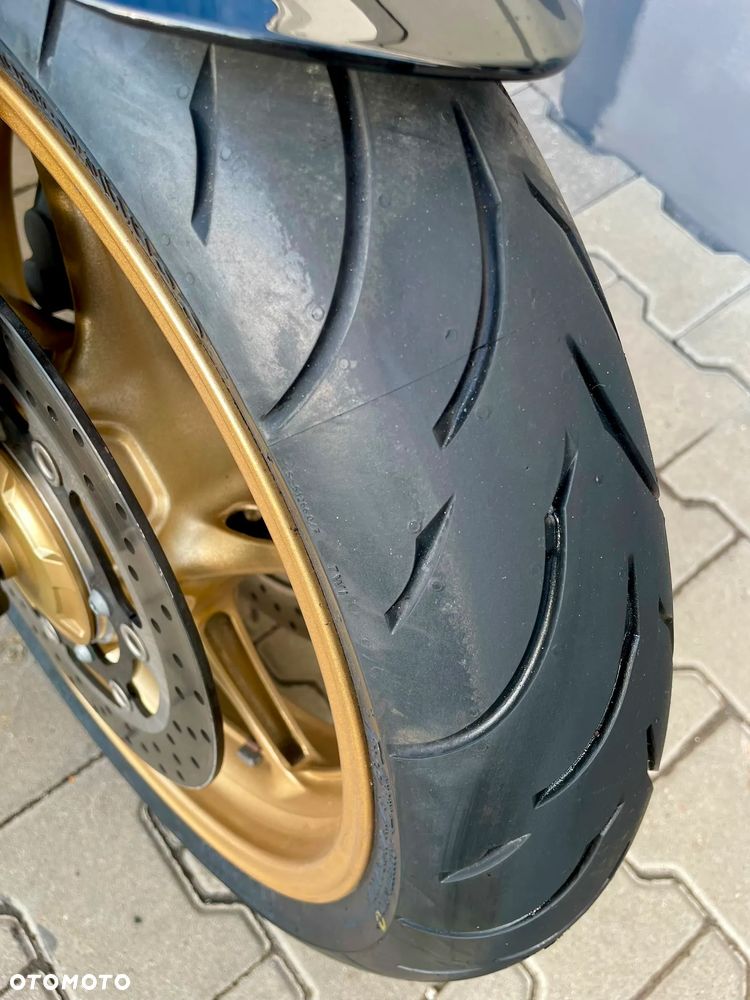 Yamaha FZ8 - 9
