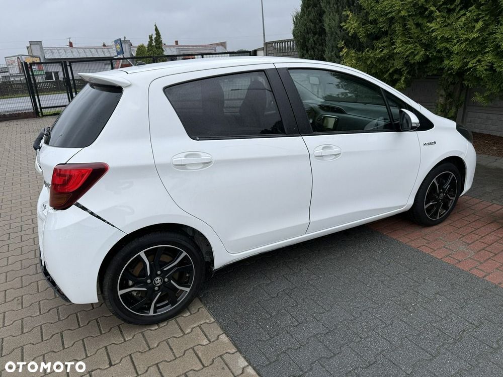 Toyota Yaris - 5