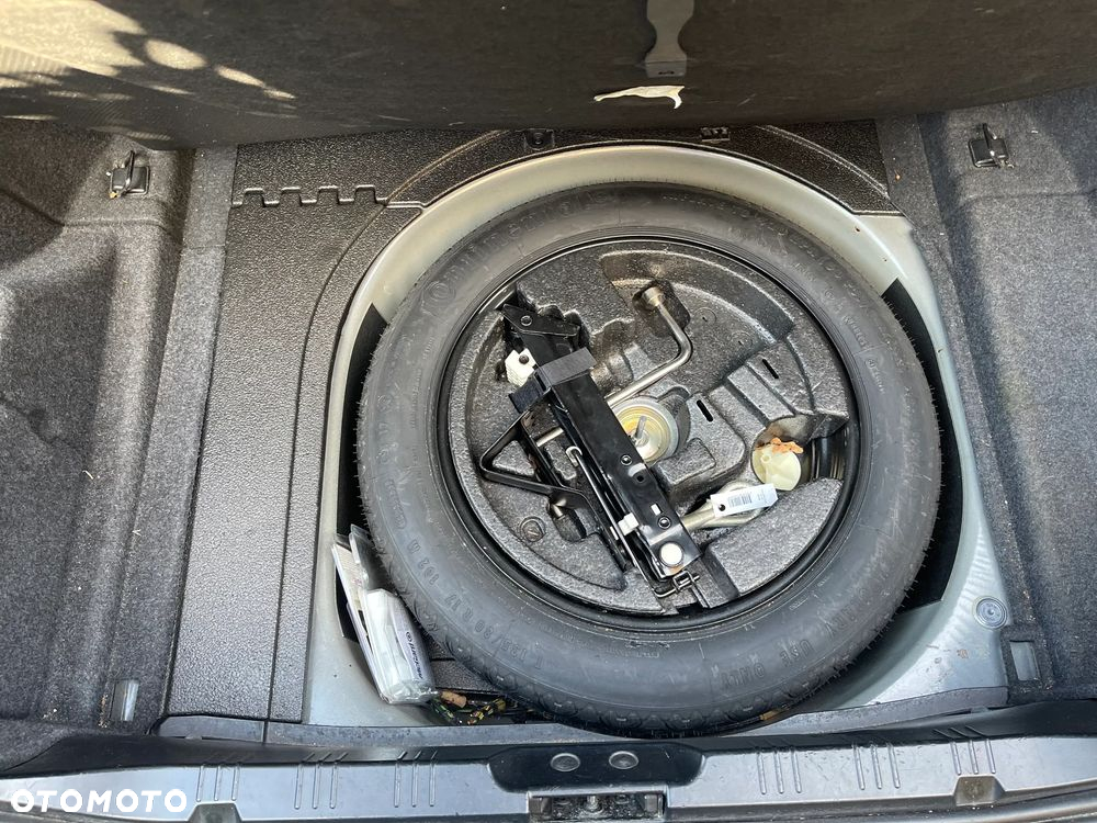 BMW Seria 5 - 16