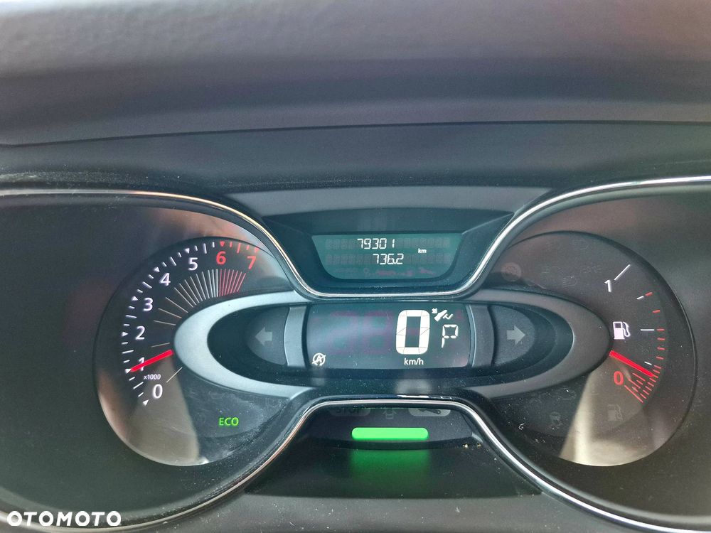 Renault Captur - 13
