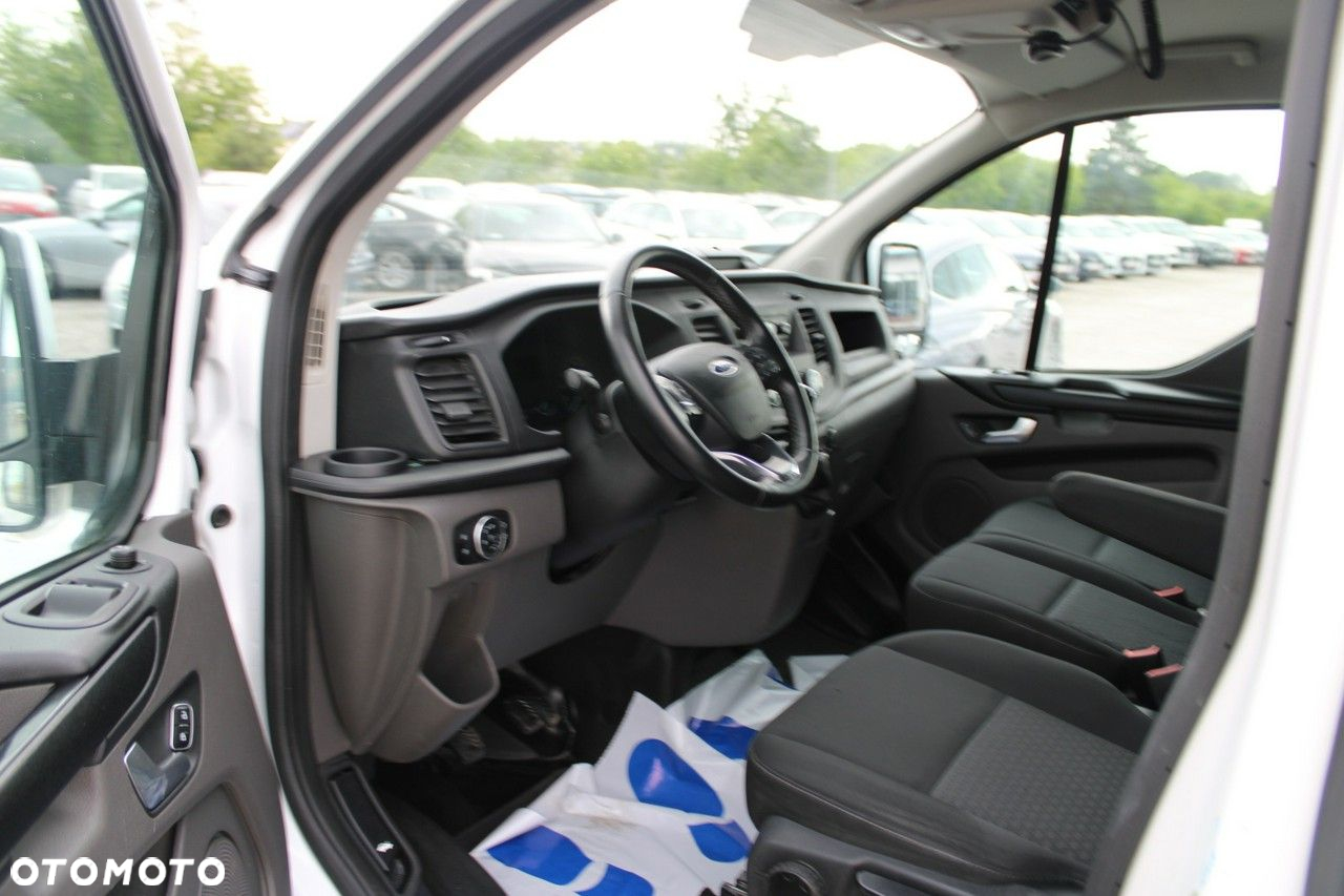 Ford Transit Custom - 14