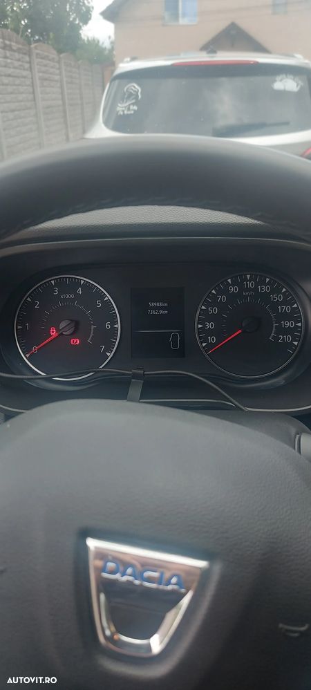 Dacia Duster TCe 90 Comfort - 8