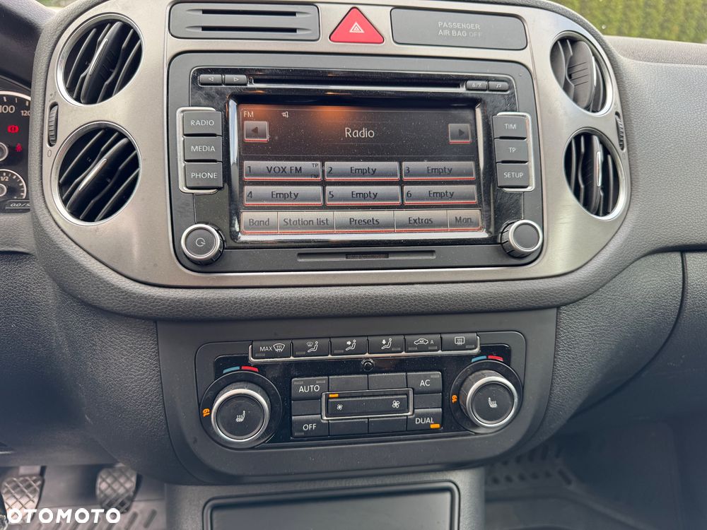 Volkswagen Tiguan 2.0 TDI DPF 4Motion BlueMotion Technology Track & Field - 22