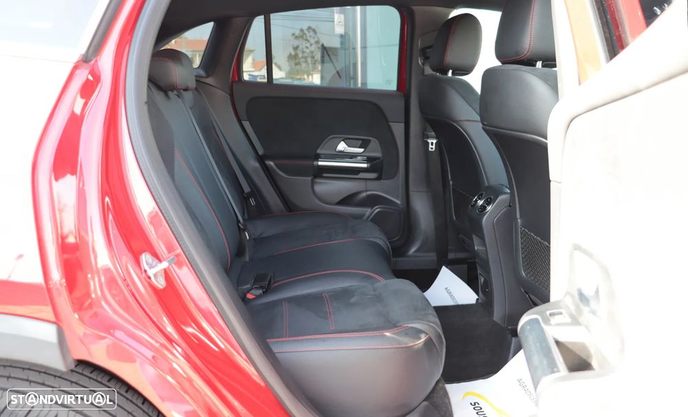 Mercedes-Benz GLA 250 e 8G-DCT AMG Line - 16