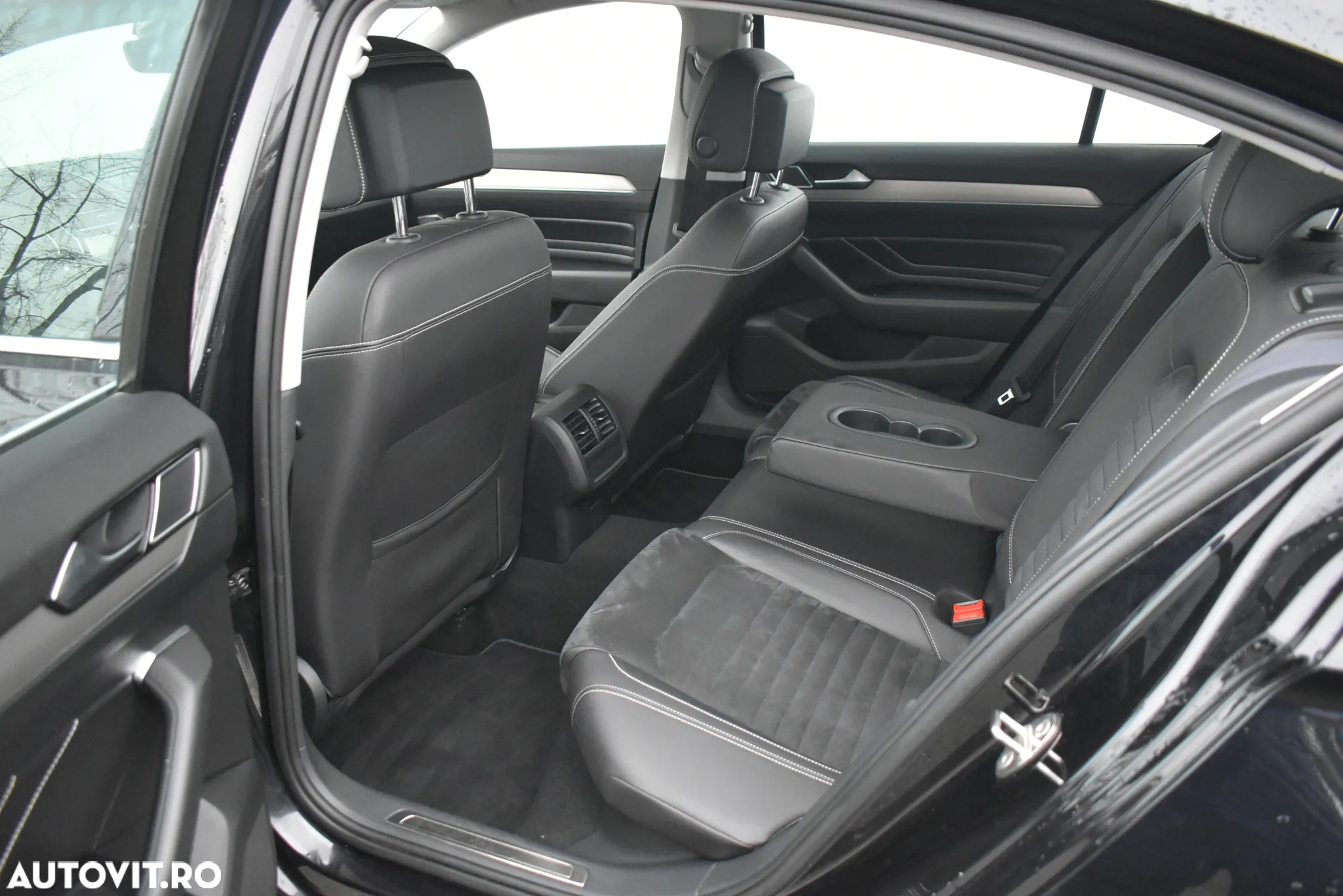 Volkswagen Passat 2.0 TDI DSG 4Motion Highline - 9