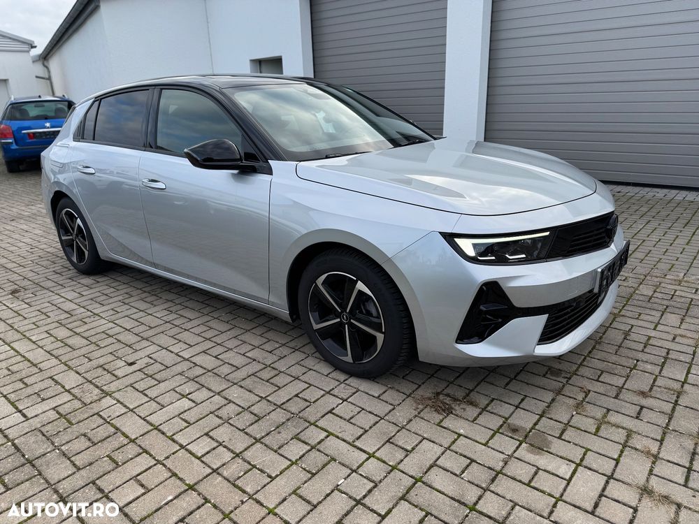 Opel Astra 1.2L Turbo Start/Stop AT8 GS - 2