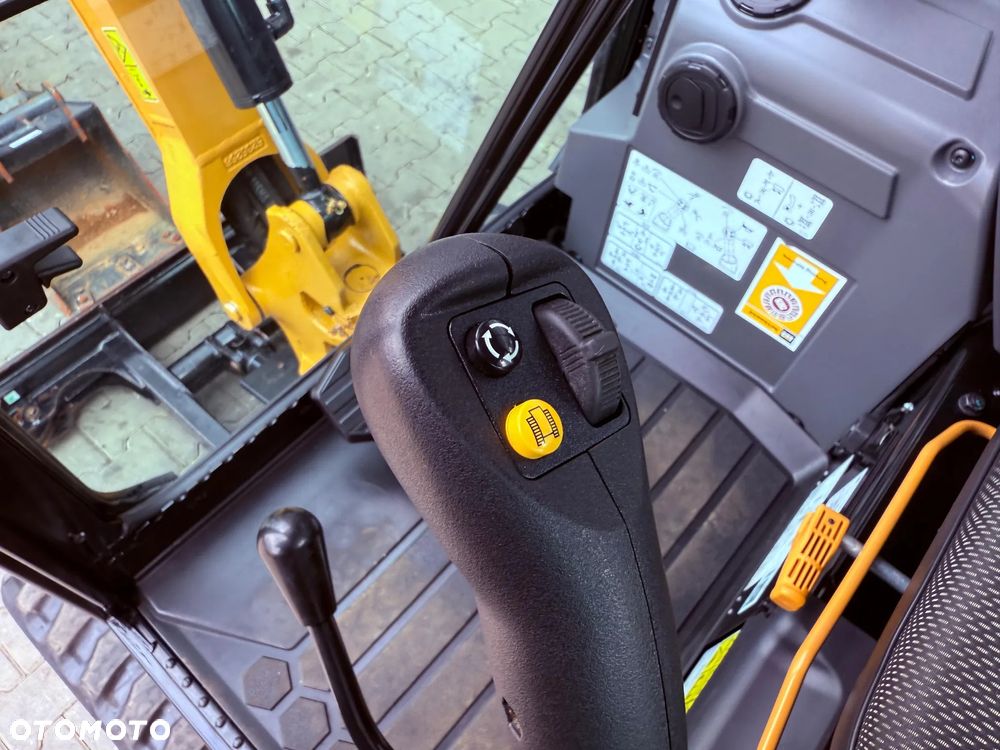 Caterpillar MINIKOPARKA CAT CATERPILLAR 301.8 CR 301 302 2023R. - 4