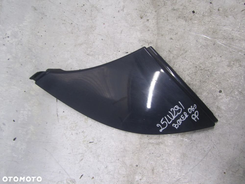 Citroen Jumper-Ducato-Jumper 06->2.2 listwa nad reflektor prawy przód - 1