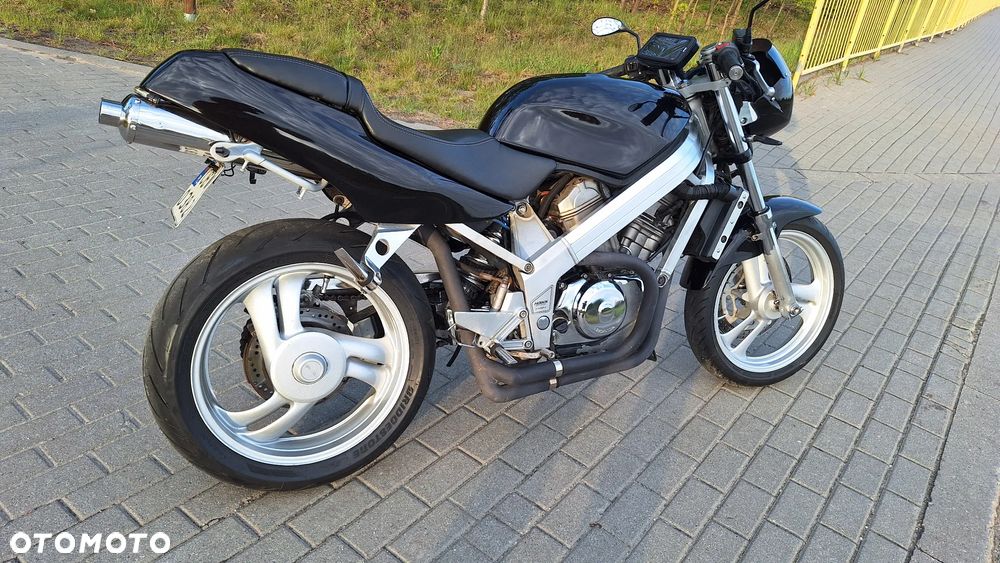 Honda NT - 1