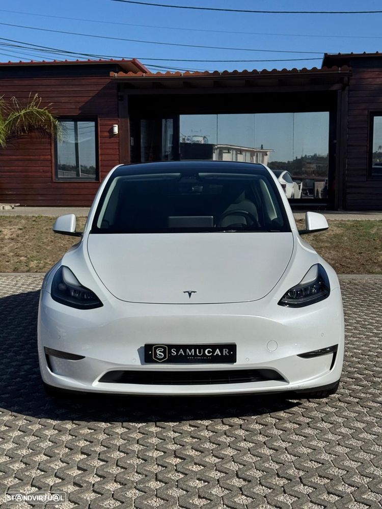 Tesla Model Y Performance Dual Motor AWD - 4