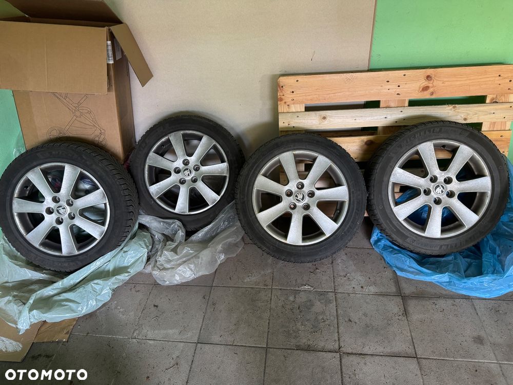 Skoda Octavia 2.0 TDI DSG RS - 15