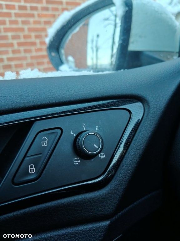 Volkswagen Golf 1.5 TSI BMT Evo Highline DSG - 6