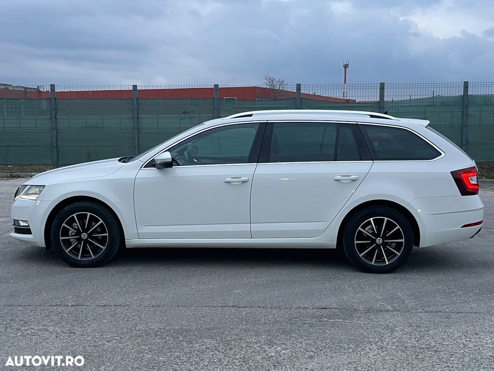 Skoda Octavia 2.0 TDI (Green tec) DSG Style - 39