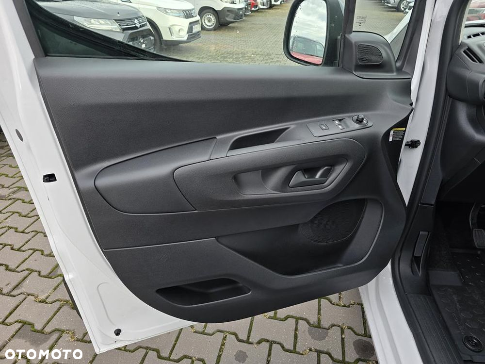 Opel Combo Van - 8