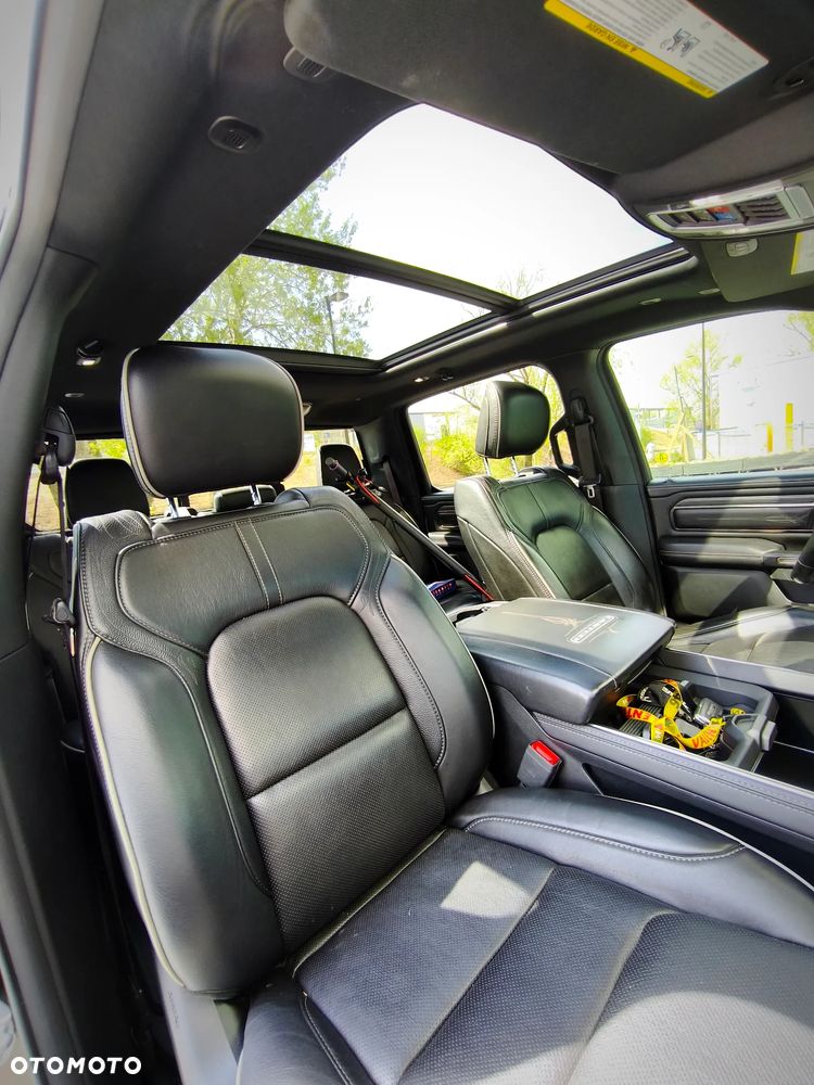 RAM 1500 Crew Cab Limited - 25