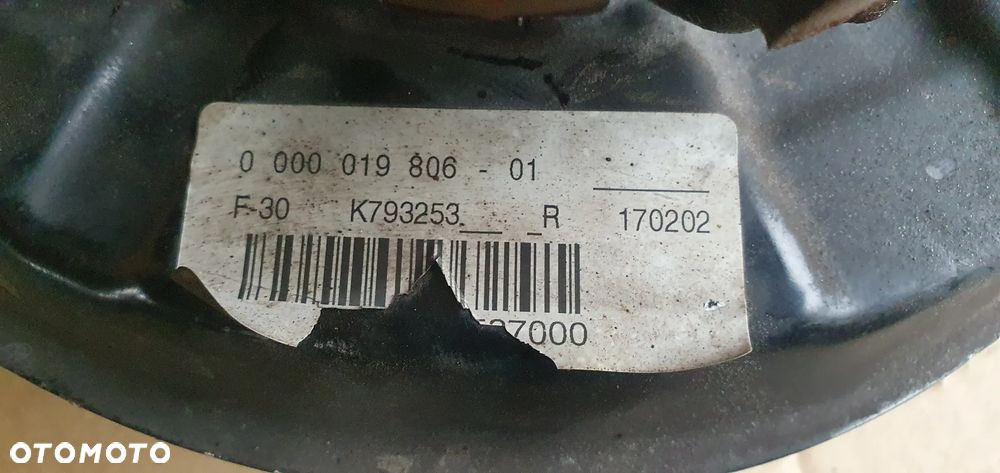 Zwrotnica piasta prawy tył tylna prawa BMW 3 F30 F31 1.5 - 8